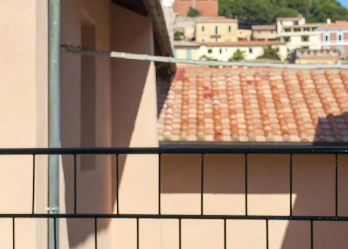 Un Lägenhet Portoferraio